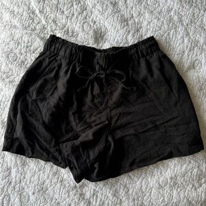 GAP linen black shorts